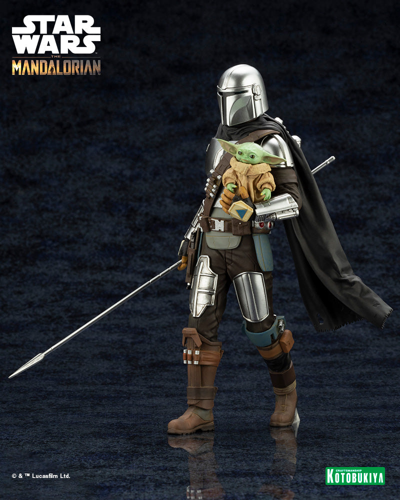 MANDALORIAN AND GROGU WITH BESKAR STAFF ARTFX STATUE – Stage Nine